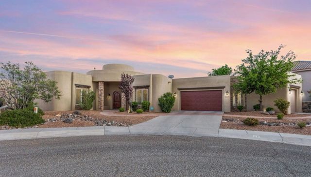 3022 Lookout Ridge Dr, Las Cruces, NM 88011