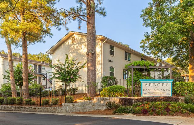 1800 Memorial Dr SE #I06, Atlanta, GA 30317