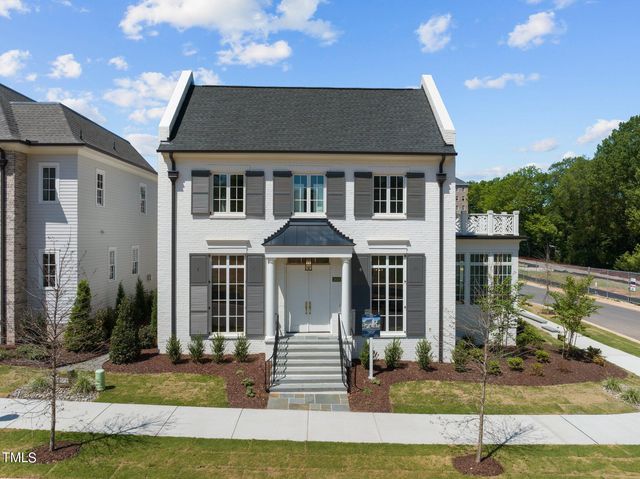 2655 Marchmont St, Raleigh, NC 27608