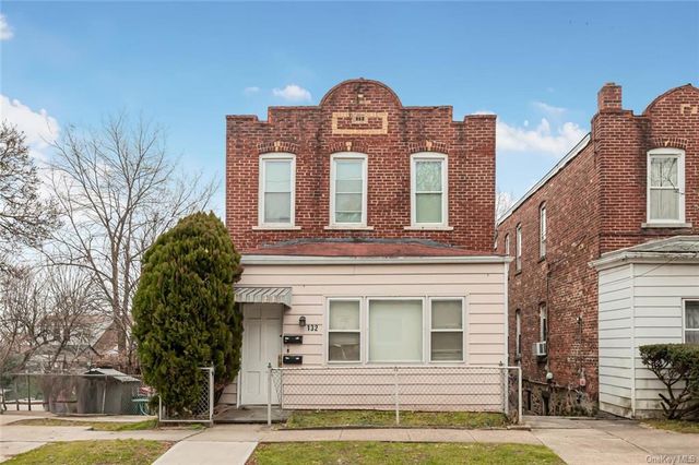132 Glover Avenue, Yonkers, NY 10704