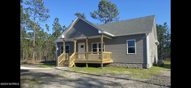 278 Fifty Lakes Drive, Southport, NC 28461