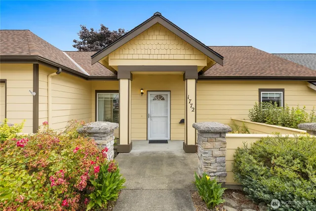 1772 Compass Boulevard #22, Freeland, WA 98249
