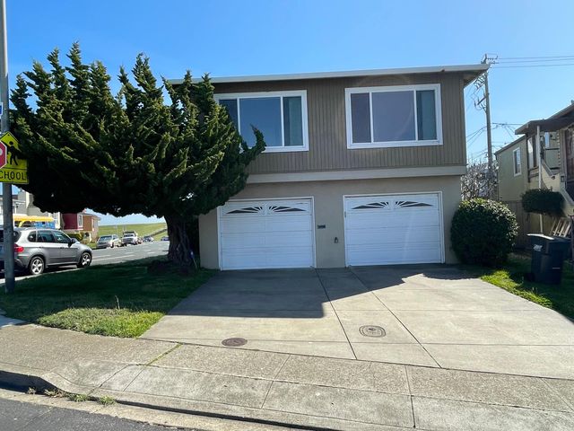 141 Westmoor Ave, Daly City, CA 94015