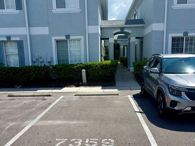 7361 E  Bank Dr, Tampa, FL 33617
