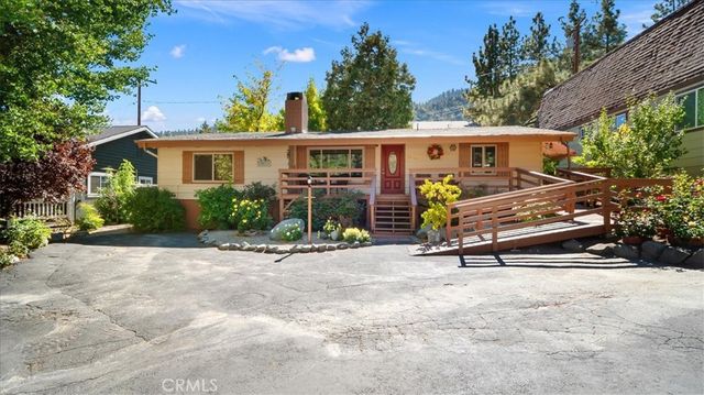 1839 Sparrow Rd, Wrightwood, CA 92397