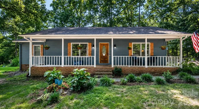 3623 Wonderland Dr, Matthews, NC 28104