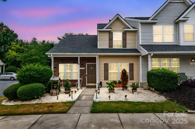13539 Tranters Creek Ln, Charlotte, NC 28273