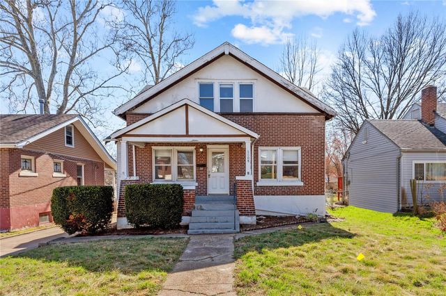 8608 Forest Ave, Saint Louis, MO 63114