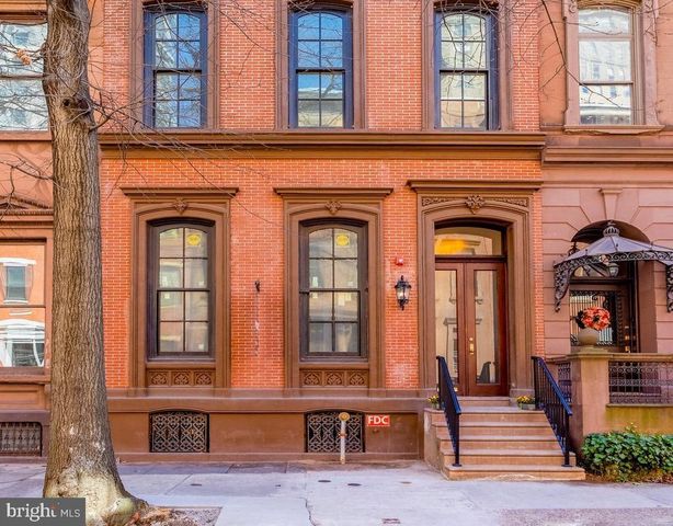 1716 Spruce St #8, Philadelphia, PA 19103