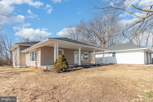 38 Knoll Ln, Newville, PA 17241