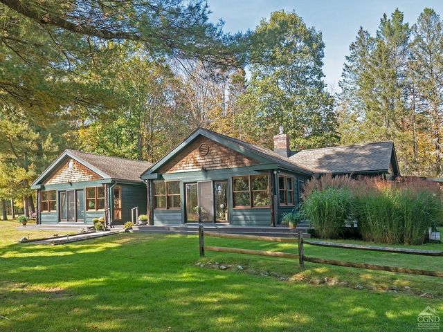 1330 County Route 27, Craryville, NY 12521