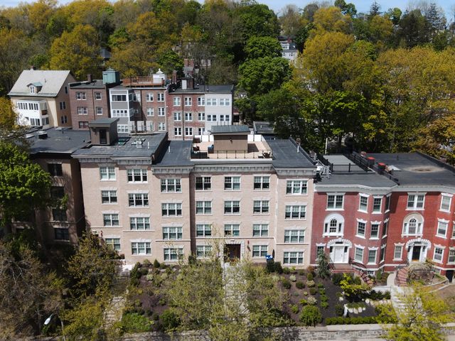 1580 Beacon St #Penthouse 1, Brookline, MA 02446