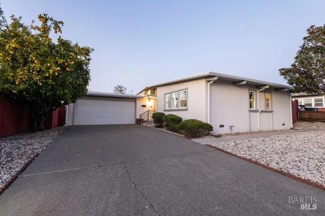 148 Haggerty St, Vallejo, CA 94591