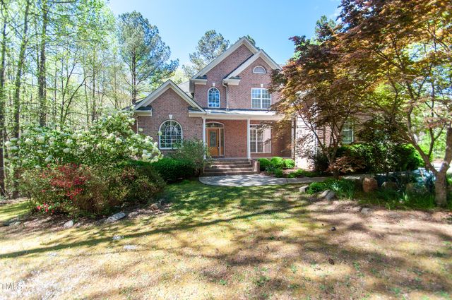 8901 Bowtie Ct, Wake Forest, NC 27587