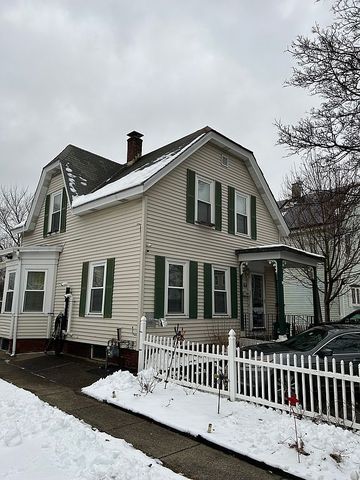 53 Paine St, Worcester, MA 01605