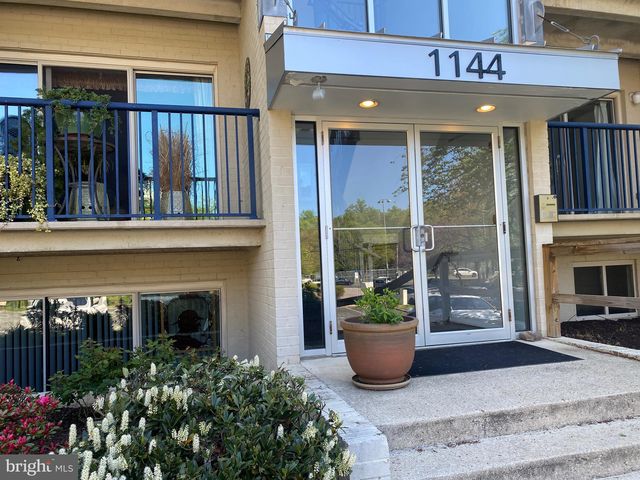 1144 Cove Rd #301, Annapolis, MD 21403
