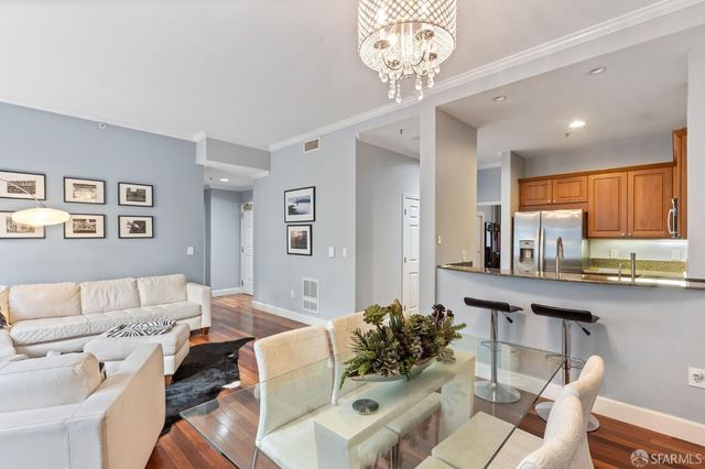 201 Sansome St #301, San Francisco, CA 94104