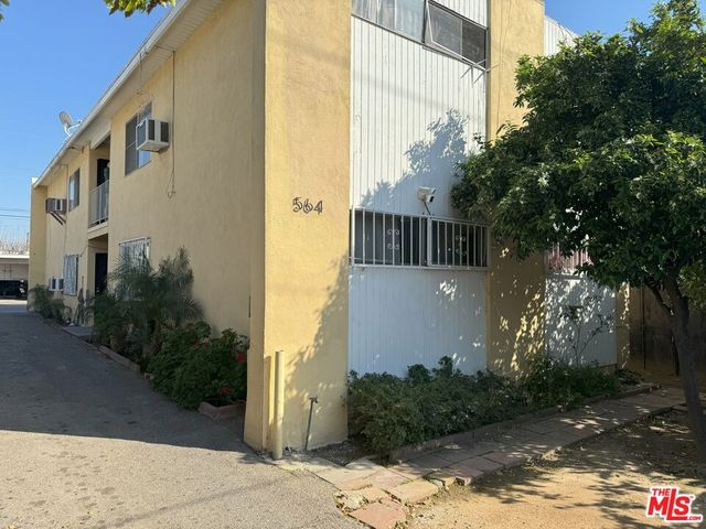 564 S  Sadler Ave, Los Angeles, CA 90022