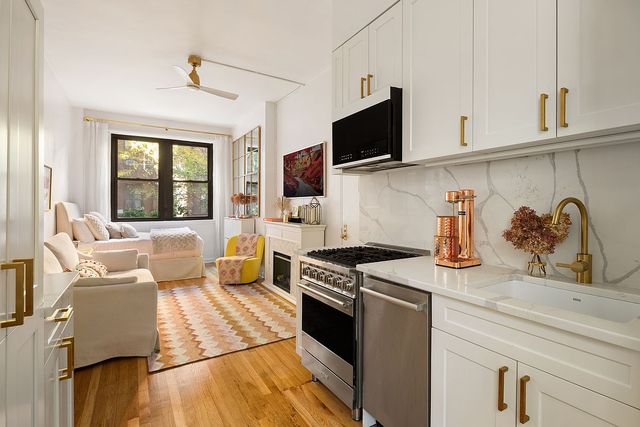 512 E  83rd St #1A, New York, NY 10028