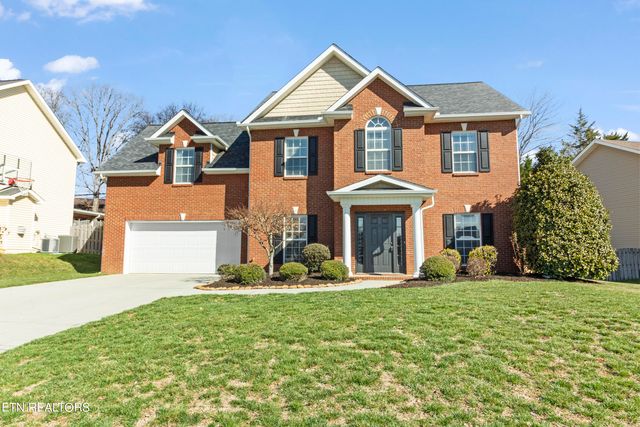 9113 Sway Branch Ln, Knoxville, TN 37922