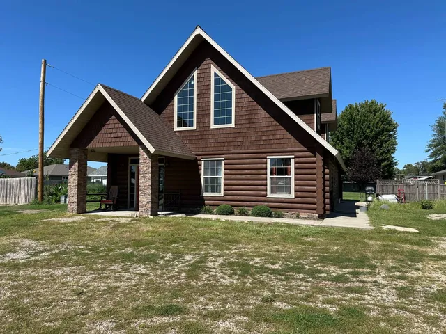 603 E  Park Ave, Plainview, NE 68769