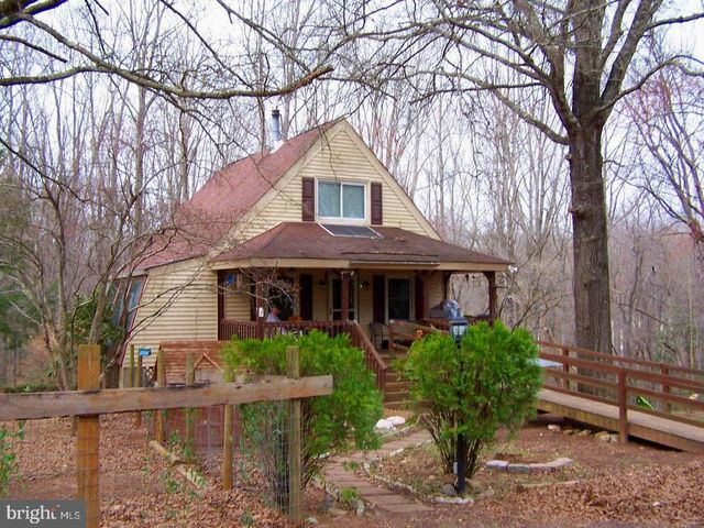 7719 Vermont Rd, Rhoadesville, VA 22542