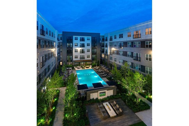 61 Locust St #553, Medford, MA 02155