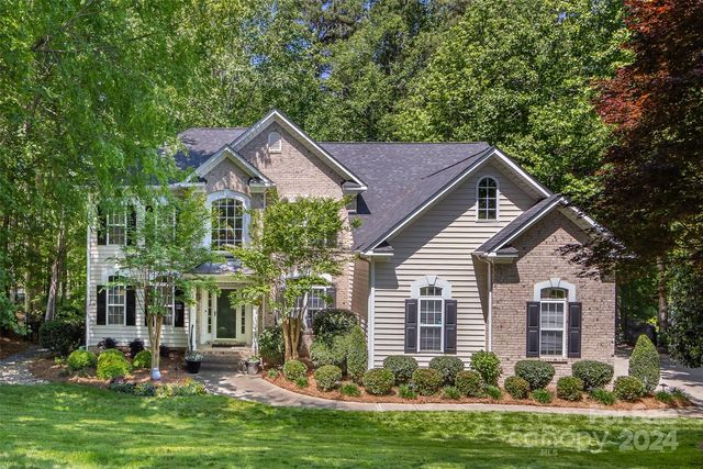 12423 Overlook Mountain Dr, Charlotte, NC 28216
