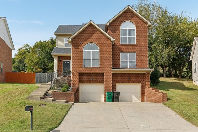 2048 Harvest Ln, Nashville, TN 37218