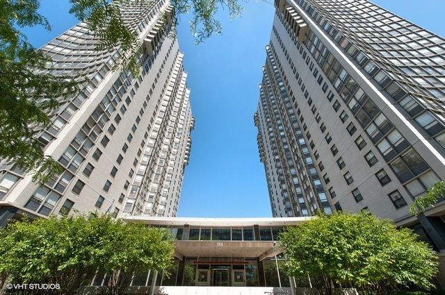 5701 N  Sheridan Rd #16T, Chicago, IL 60660