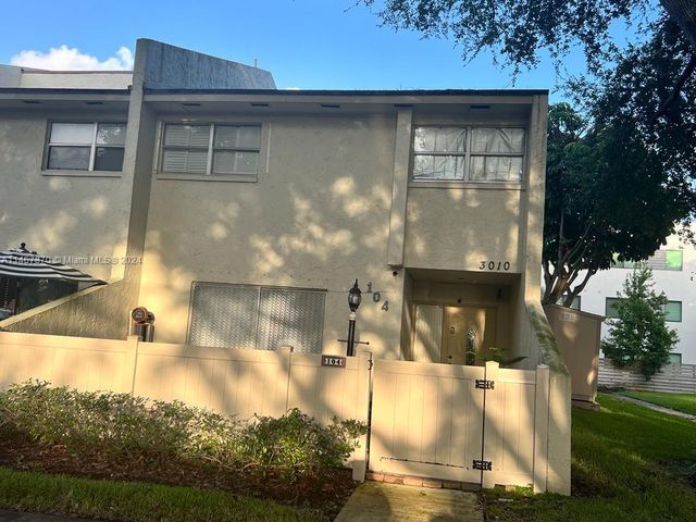 3010 NW 68th St #104, Fort Lauderdale, FL 33309