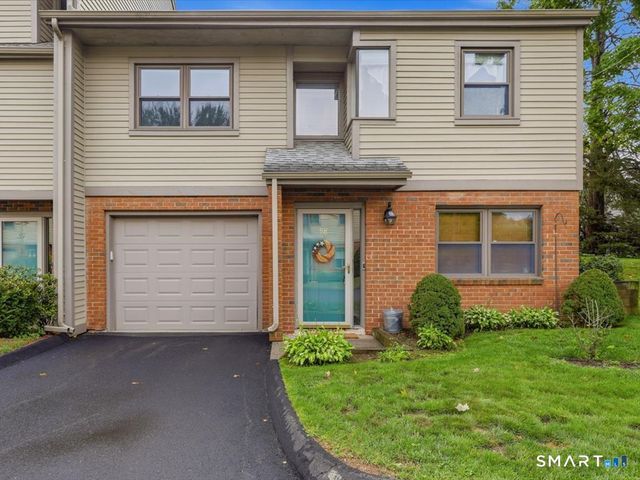 98 Metacomet Drive #98, Meriden, CT 06450