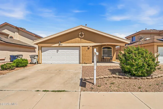 11500 Lucio Moreno Dr, El Paso, TX 79934