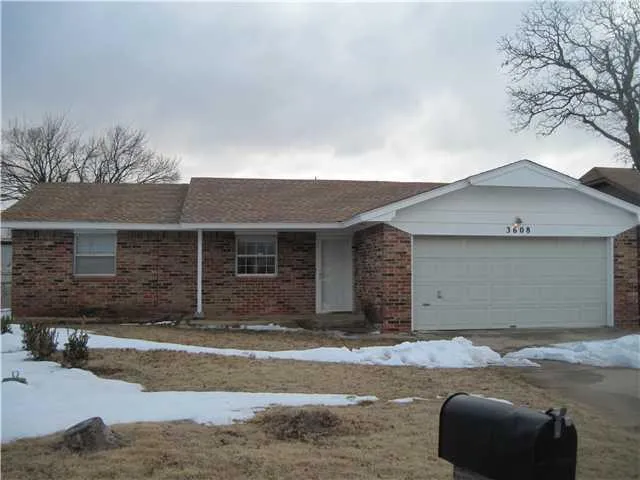 SE, Oklahoma City, OK 73135