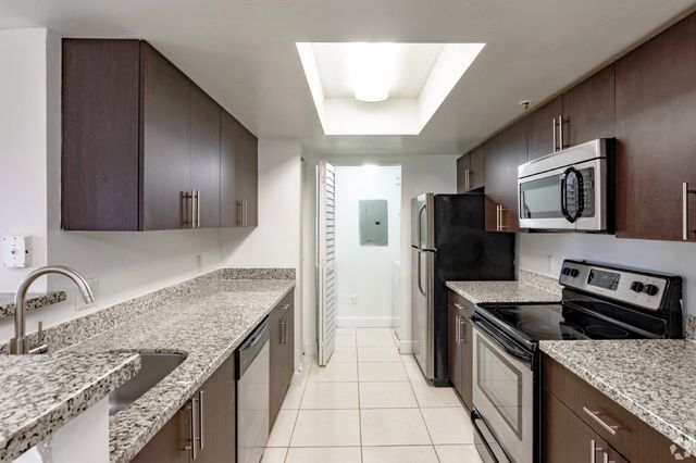 7575 Hampton Blvd #7693, Pompano Beach, FL 33068