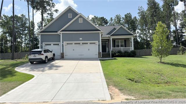 108 Godwin Ct, Sanford, NC 27330