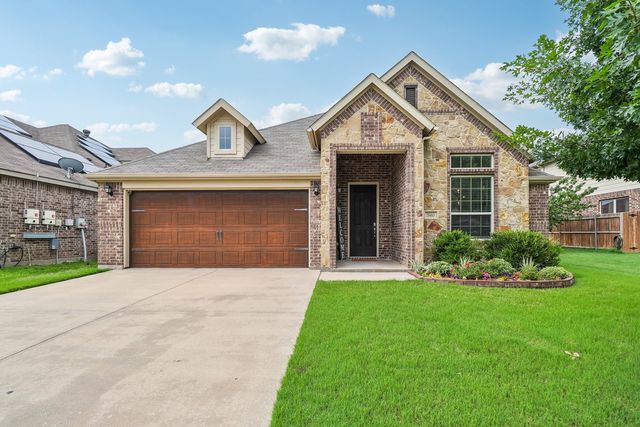 5465 Tuxbury Pond Dr, Fort Worth, TX 76179