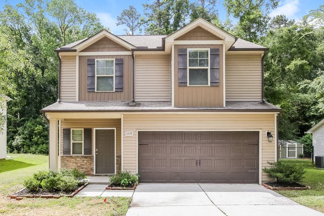 1019 Helms Rd, Charlotte, NC 28214