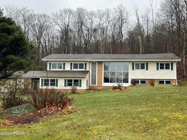 113 Wilcrest Rd, Roaring Brook Twp, PA 18444