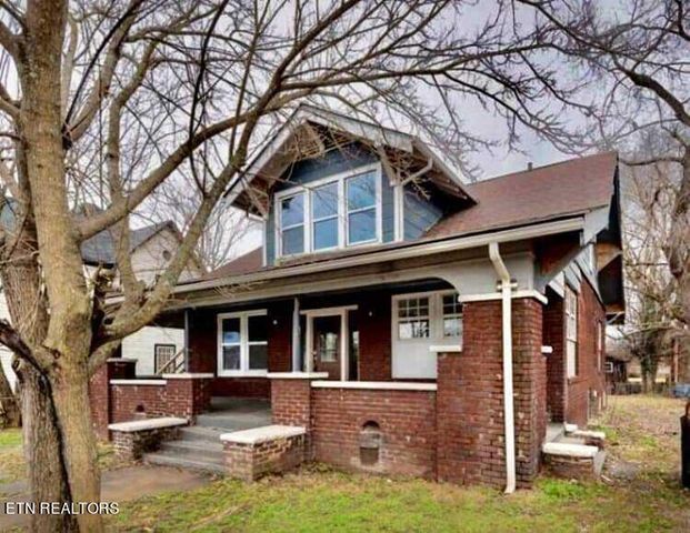 2423 Parkview Ave, Knoxville, TN 37917