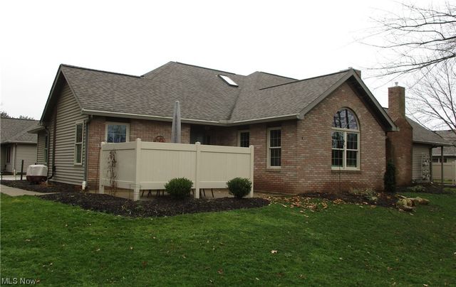 1459 Tewksbury Cir, Cuyahoga Falls, OH 44221