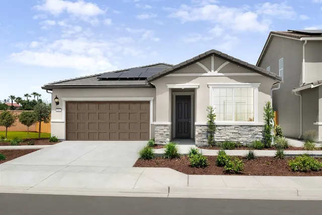 Plan 1562 Modeled in Linwood at Madera Ranch, Madera, CA 93638