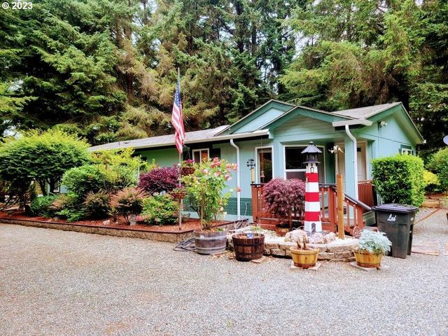 62196 Crown Point Rd, Coos Bay, OR 97420