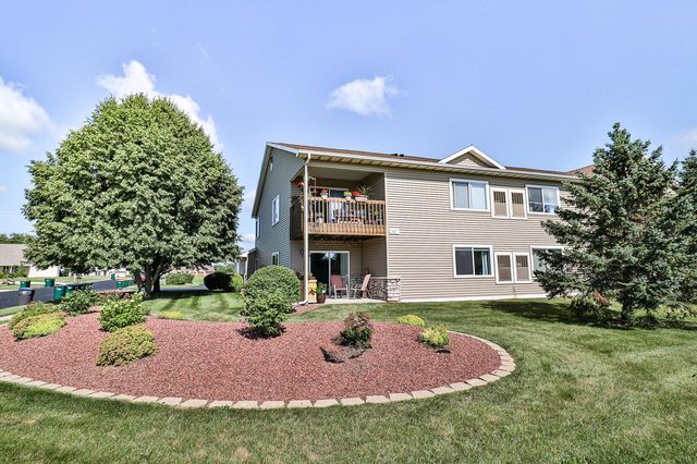611 Reena Ave #1, Fort Atkinson, WI 53538