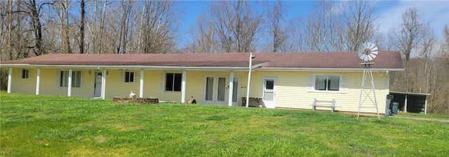 2536 E  State Route 266, Stockport, OH 43787