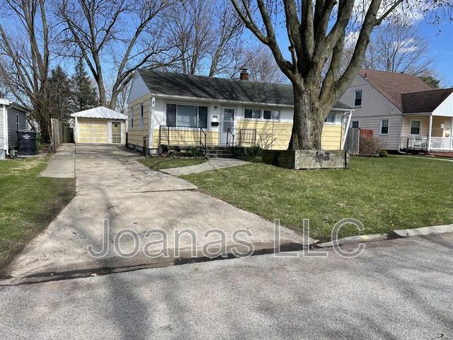 1044 Birch Ave, Maumee, OH 43537