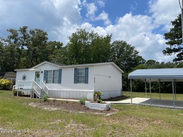 6883 Eastbrook Avenue SW, Ocean Isle Beach, NC 28469