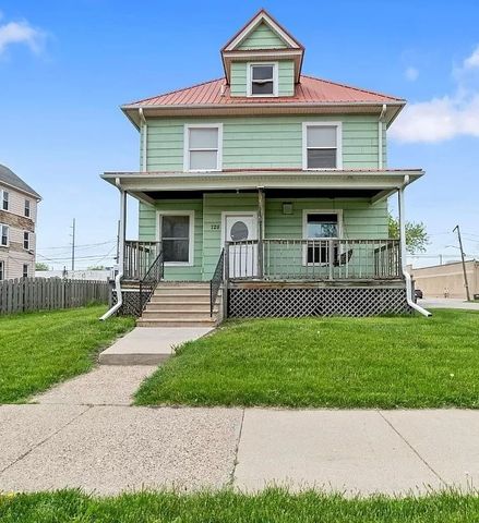 728 4th Ave  SE, Cedar Rapids, IA 52401