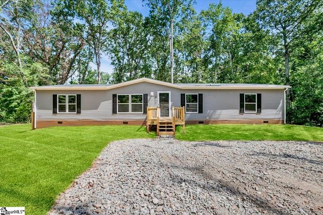 512 Pearson Town Rd, Moore, SC 29369