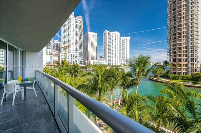 465 Brickell Ave #418, Miami, FL 33131